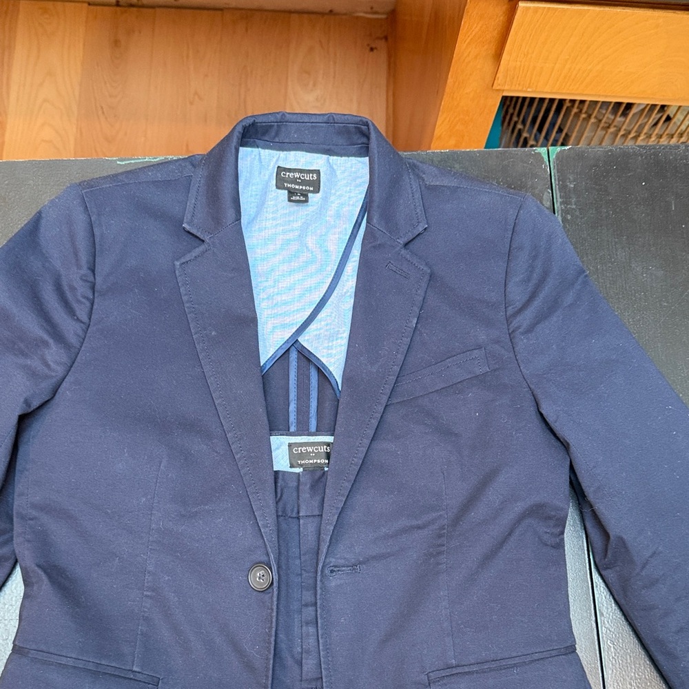 Boys size 12 Navy Thompson Suit